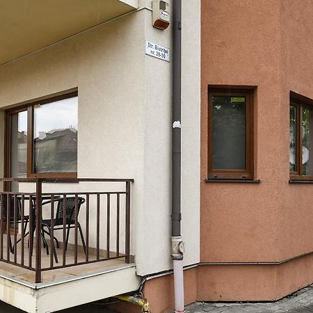 Modern Apartment Near City Center クルージュ＝ナポカ エクステリア 写真